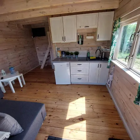 Sosnowa Polana Okolice I Miedzyzdroje بيت للعطل ولين